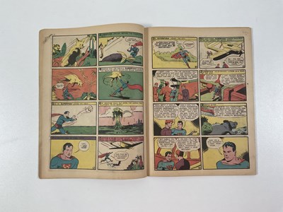 Lot 542 - SUPERMAN #4 (1940 - DC) - The second...