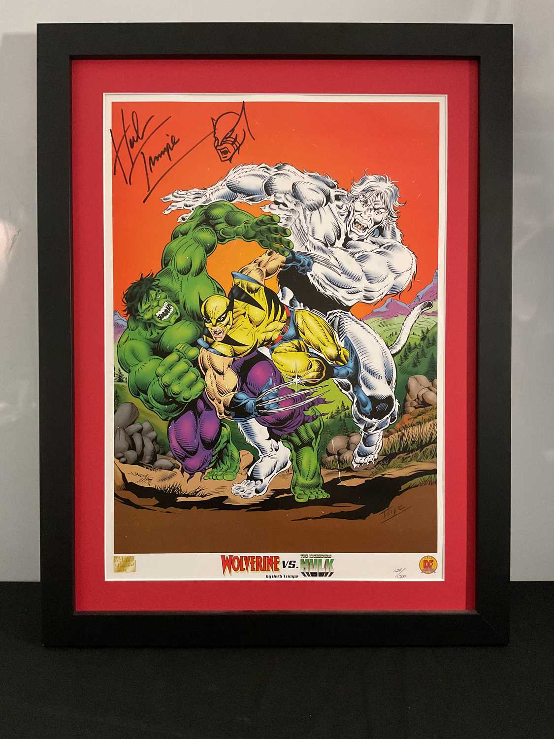 Lot 452 - Wolverine vs Hulk limited edition Dynamic...