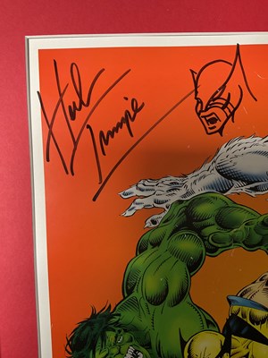 Lot 452 - Wolverine vs Hulk limited edition Dynamic...
