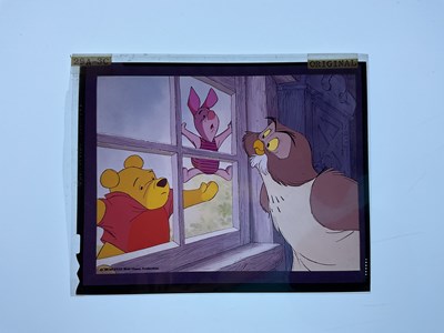 Lot 392 - THE MANY ADVENTURES OF WINNIE THE POOH (1977)...