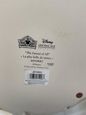 Lot 413 - WALT DISNEY SHOWCASE COLLECTION - Large Snow...