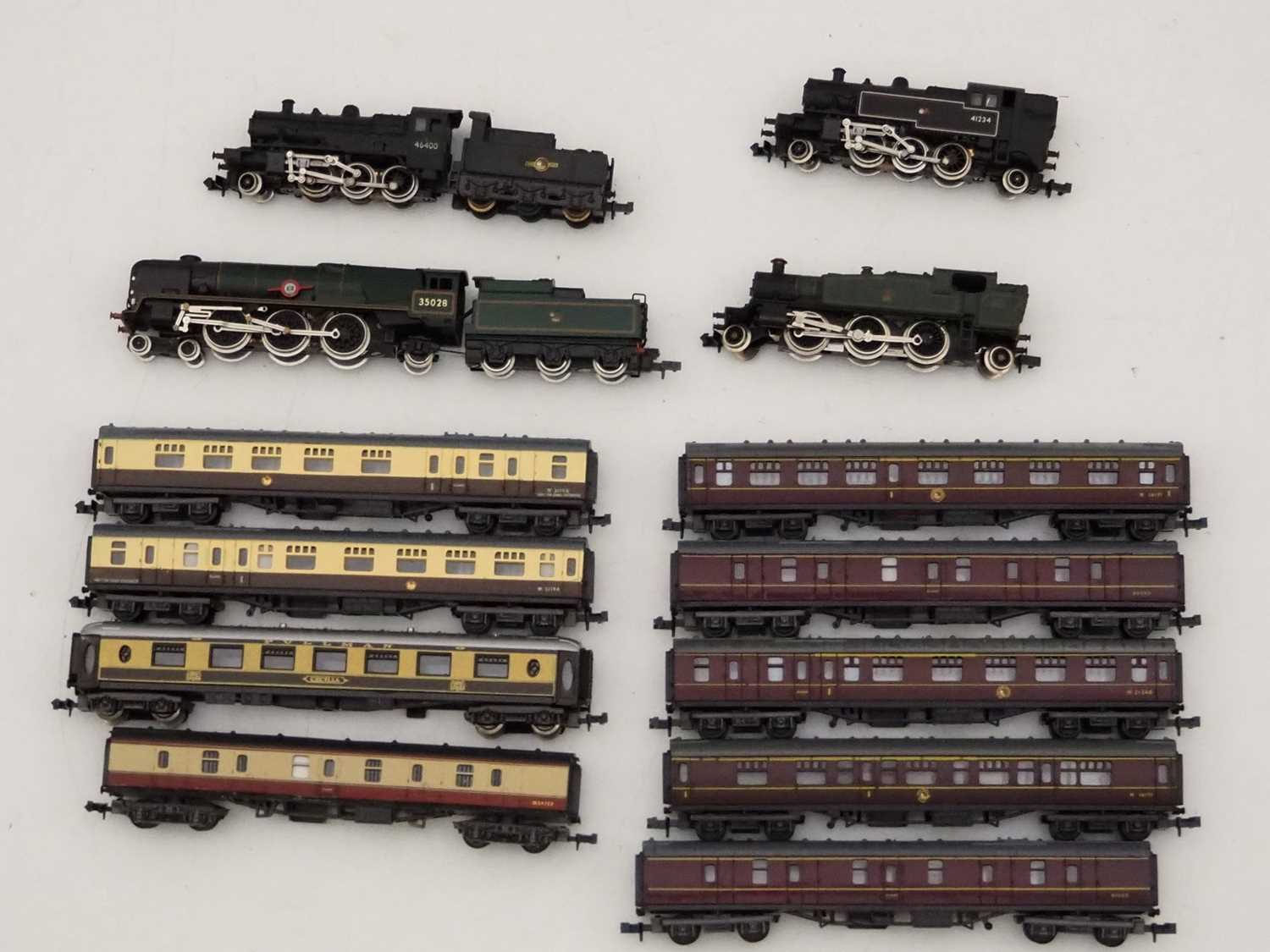 Lot 3 - A group of N gauge locos and rolling stock by...