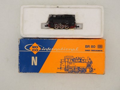 Lot 12 - A group of European and American outline N...