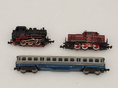 Lot 12 - A group of European and American outline N...