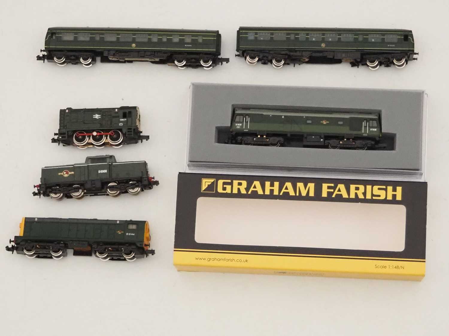 Lot 20 - GRAHAM FARISH - a group of N gauge diesel...