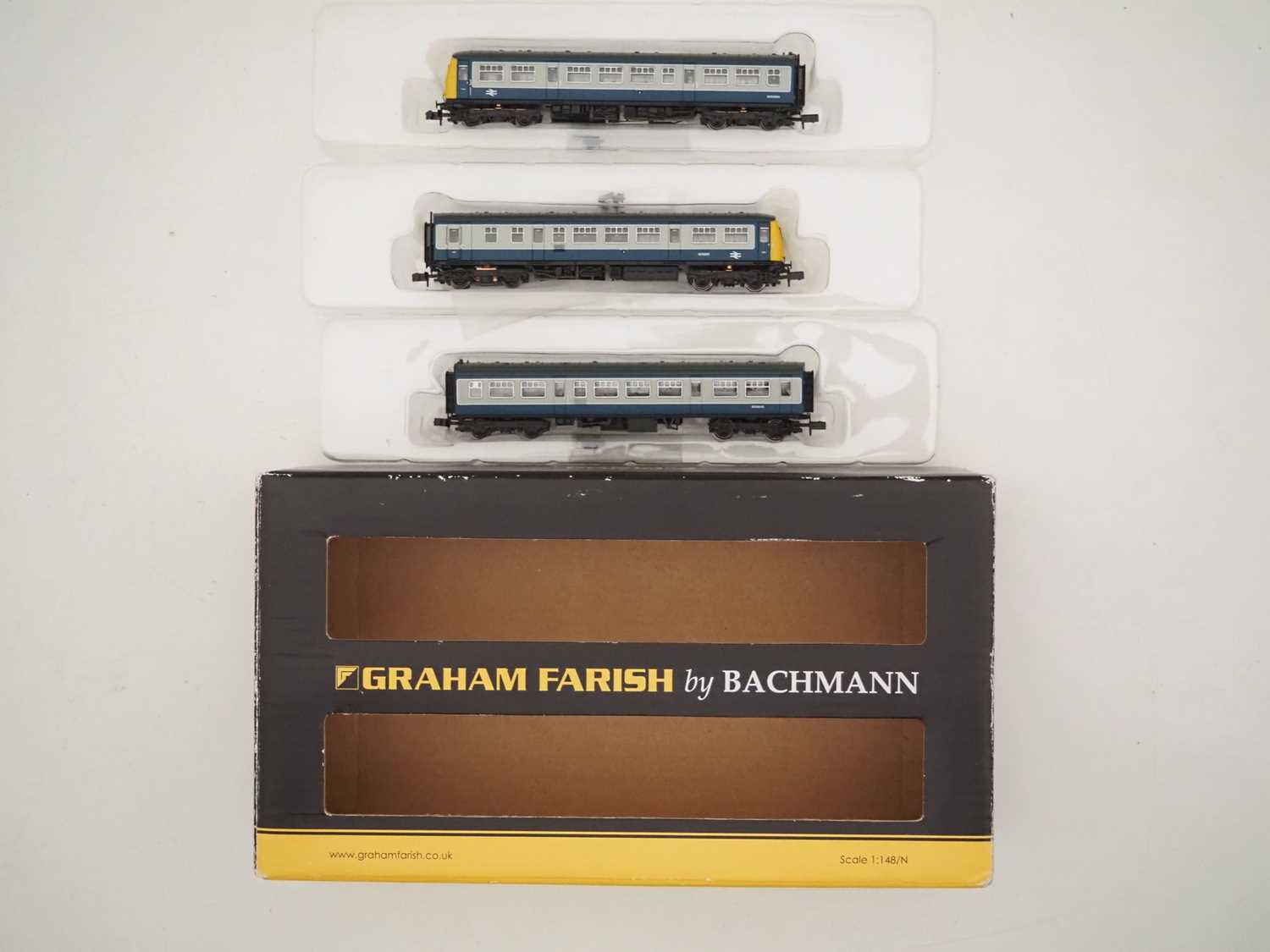 Lot 21 - A FARISH by BACHMANN 371-511 N gauge class 101...