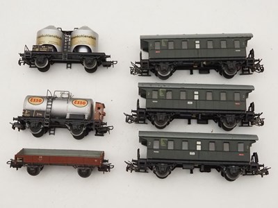 Lot 26 - A MARKLIN 3003 HO Gauge German outline steam...