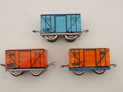 Lot 39 - A group of European HO gauge buildings and...