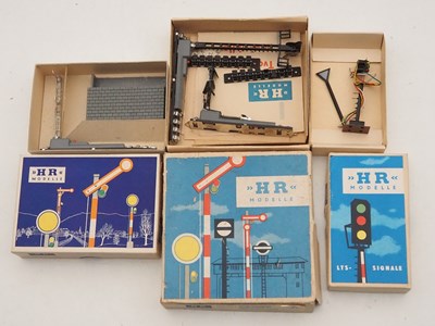 Lot 39 - A group of European HO gauge buildings and...