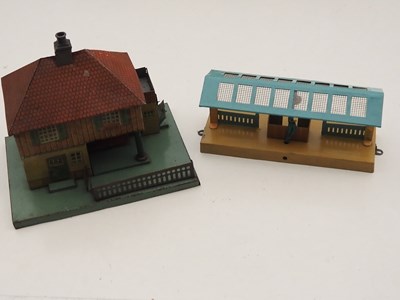 Lot 39 - A group of European HO gauge buildings and...