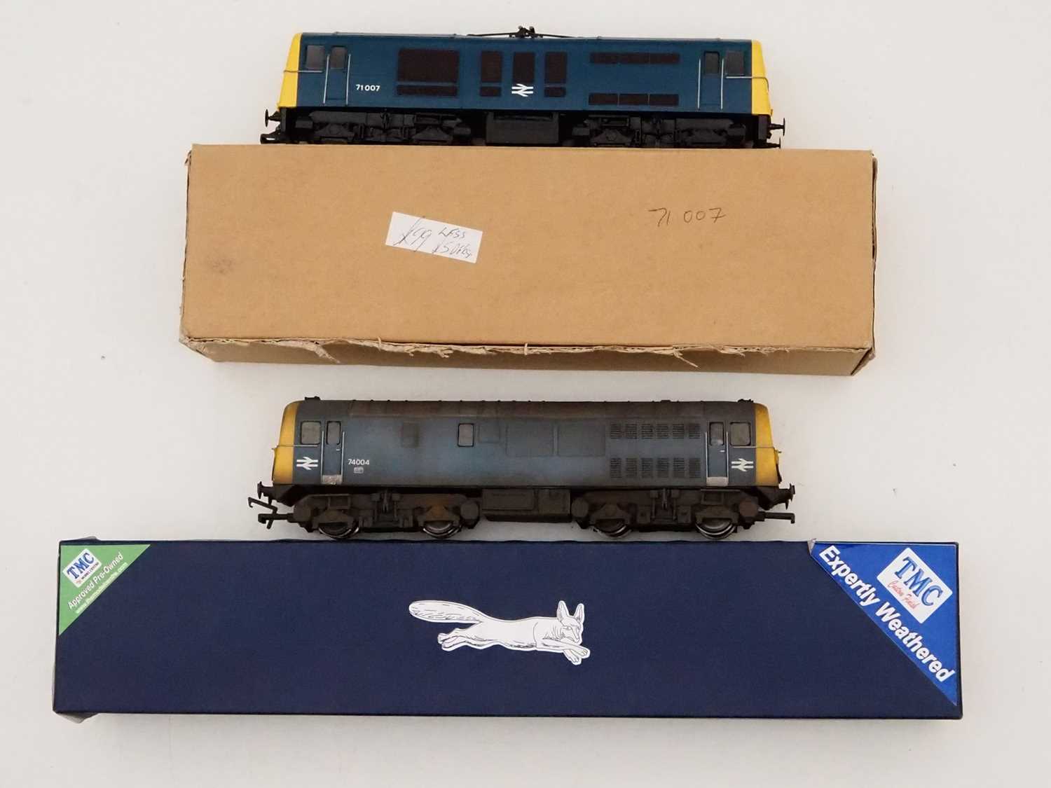 Lot 43 - A pair of SILVER FOX OO gauge locomotives...