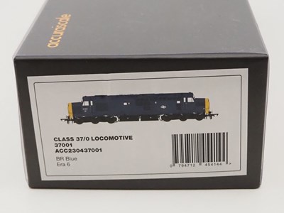 Lot 50 - An ACCURASCALE OO gauge class 37 diesel...
