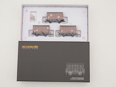 Lot 72 - An ACCURASCALE OO gauge triple wagon set...