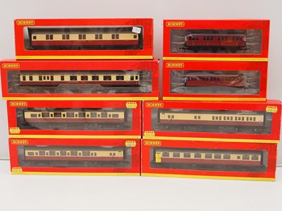 Lot 76 - A mixed group of HORNBY OO gauge passenger...