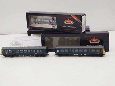 Lot 90 - A BACHMANN OO gauge 32-900Z class 108 2-car...