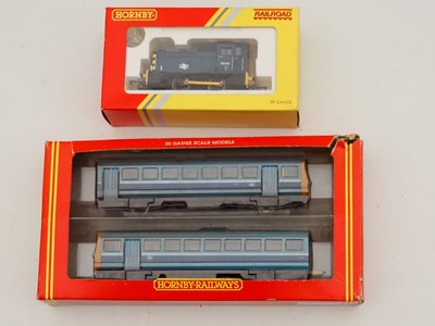 Lot 171 - A HORNBY OO gauge class 06 diesel shunter in...