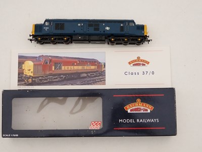 Lot 177 - A BACHMANN OO gauge 32-776DS class 37 diesel...