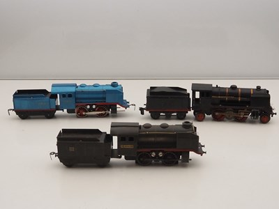 Lot 207 - A group of European O gauge 3-rail steam...