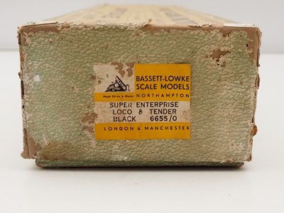 Lot 231 - A BASSETT LOWKE O gauge live steam Super...