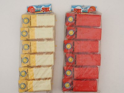 Lot 250 - A pair of PLASTICOS VAM shop display outers...