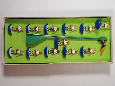 Lot 266 - A group of SUBBUTEO vintage boxed football...