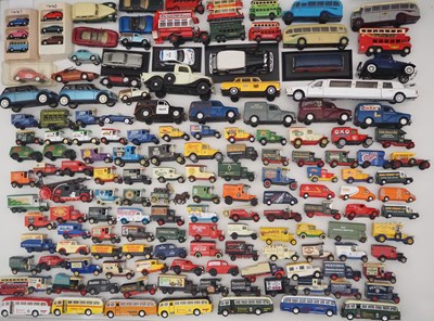 Lot 331 - A very large quantity of unboxed diecast cars,...