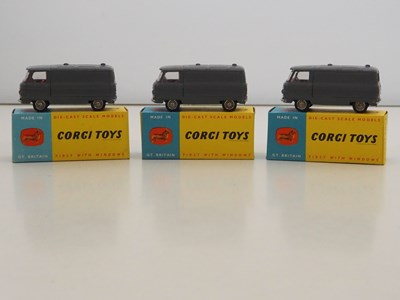 Lot 460 - A group of three scarce CORGI 462 promotional...