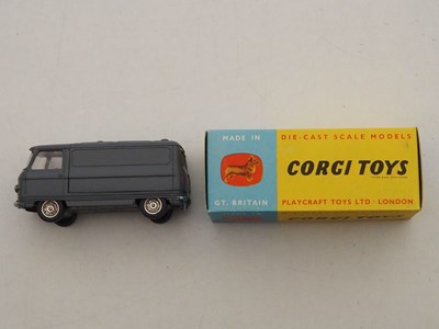 Lot 460 - A group of three scarce CORGI 462 promotional...