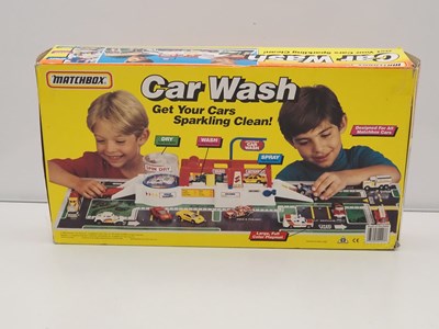 Lot 497 - MATCHBOX - Playsets 'Motors' , 'Car Crusher'...
