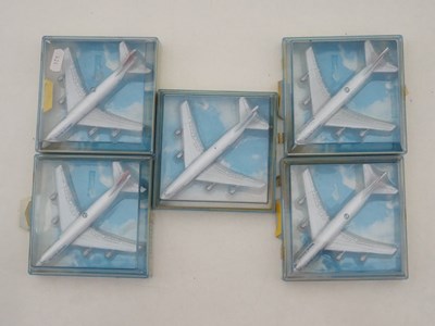 Lot 523 - A group of CORGI (LINTOYS) civilian airliners...