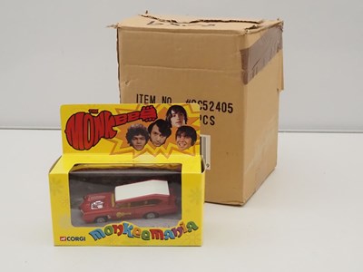 Lot 556 - CORGI trade box comprising 6x CC52405...