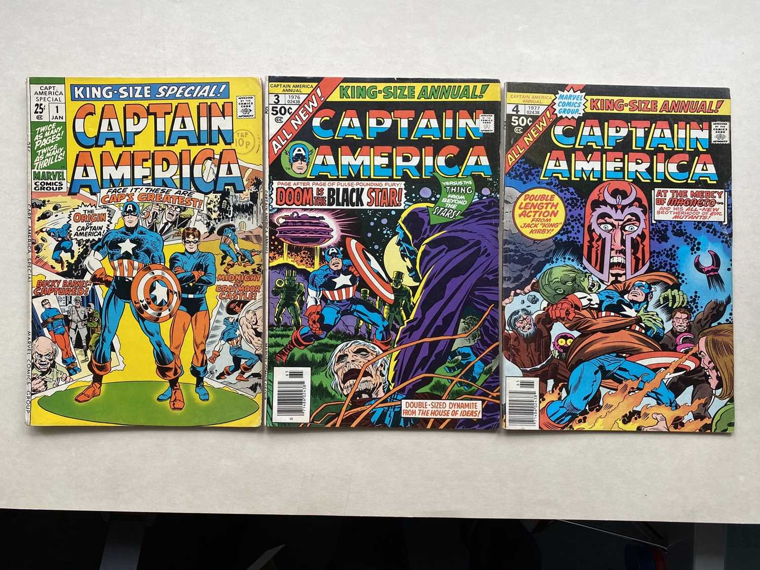 Lot 376 - CAPTAIN AMERICA: ANNUALS # 1, 3, 4 (Group of...