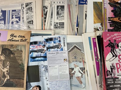 Lot 69 - A very large quantity of mostly vintage...
