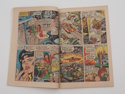 Lot 261 - SILVER SURFER #1 - (1968 - MARVEL) - Silver...