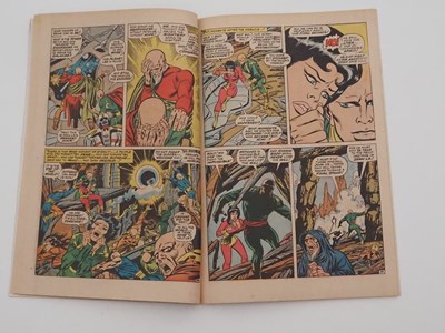 Lot 261 - SILVER SURFER #1 - (1968 - MARVEL) - Silver...