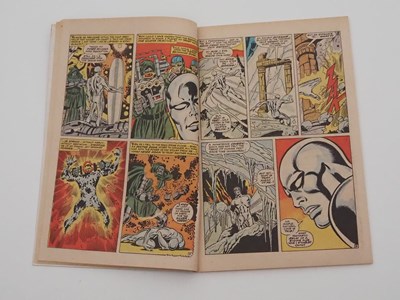 Lot 261 - SILVER SURFER #1 - (1968 - MARVEL) - Silver...