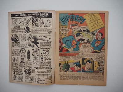 Lot 305 - SUPERBOY #68 (1958 - DC) - The origin and...
