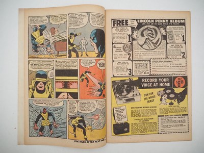 Lot 466 - X-MEN #1 (1963 - MARVEL - UK Price Variant) -...