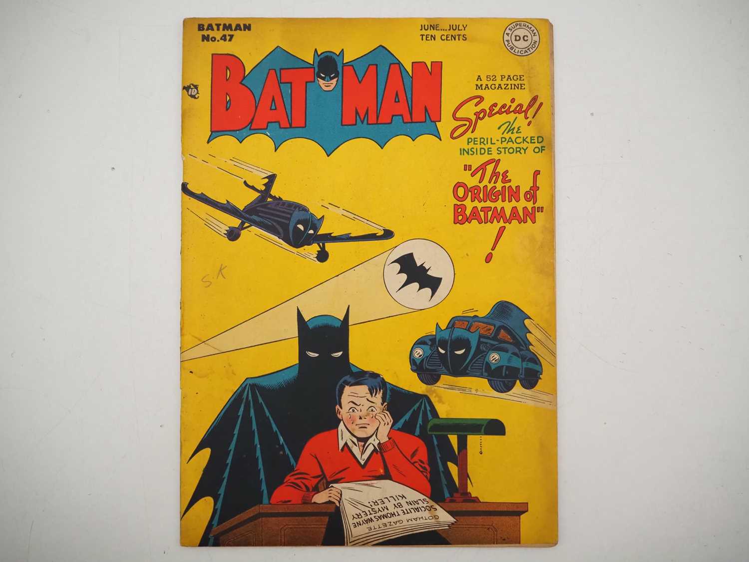 Lot 481 - BATMAN #47 (1948 - DC) - The origin of Batman,...