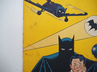 Lot 481 - BATMAN #47 (1948 - DC) - The origin of Batman,...