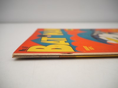 Lot 489 - BATMAN #6 (1941 - DC) - 'Murder on Parole' -...