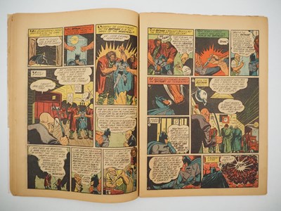 Lot 490 - BATMAN #1 (1940 - DC) - Featuring the first...