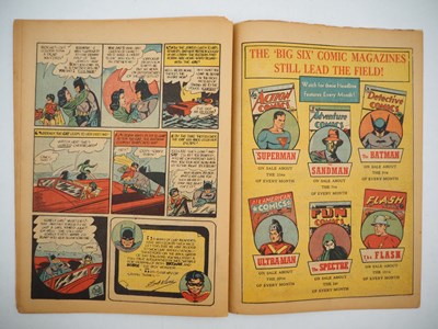 Lot 490 - BATMAN #1 (1940 - DC) - Featuring the first...