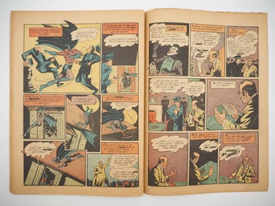 Lot 490 - BATMAN #1 (1940 - DC) - Featuring the first...