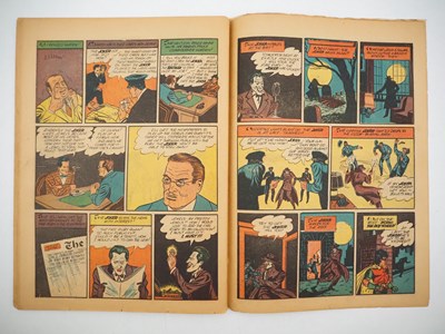 Lot 490 - BATMAN #1 (1940 - DC) - Featuring the first...