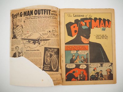 Lot 490 - BATMAN #1 (1940 - DC) - Featuring the first...