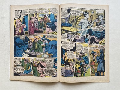 Lot 401 - BATMAN # 207 - (1968 - DC - Cents with Pence...