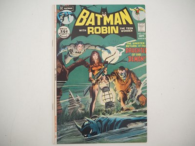 Lot 380 - BATMAN #235 (1971 - DC) - The second...