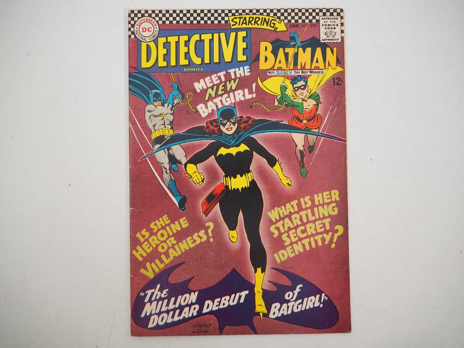 Lot 391 - DETECTIVE COMICS #359 - (1967 - DC) - First...