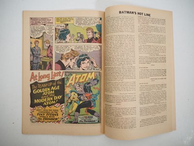 Lot 391 - DETECTIVE COMICS #359 - (1967 - DC) - First...
